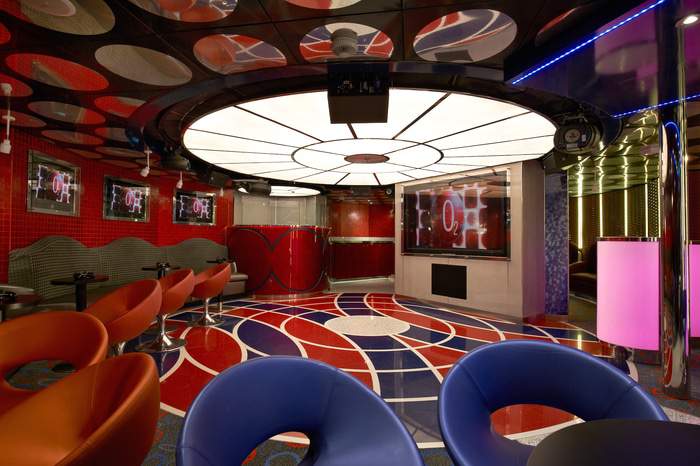 Carnival Cruise Lines Carnival Sunshine Club O2 1.jpg